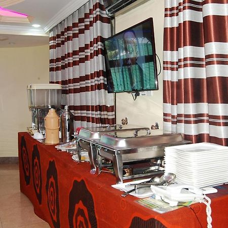 Donsuite Hotel Daressalam Exterior foto