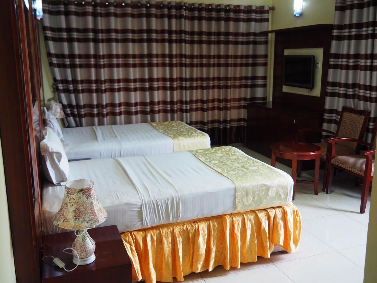 Donsuite Hotel Daressalam Exterior foto