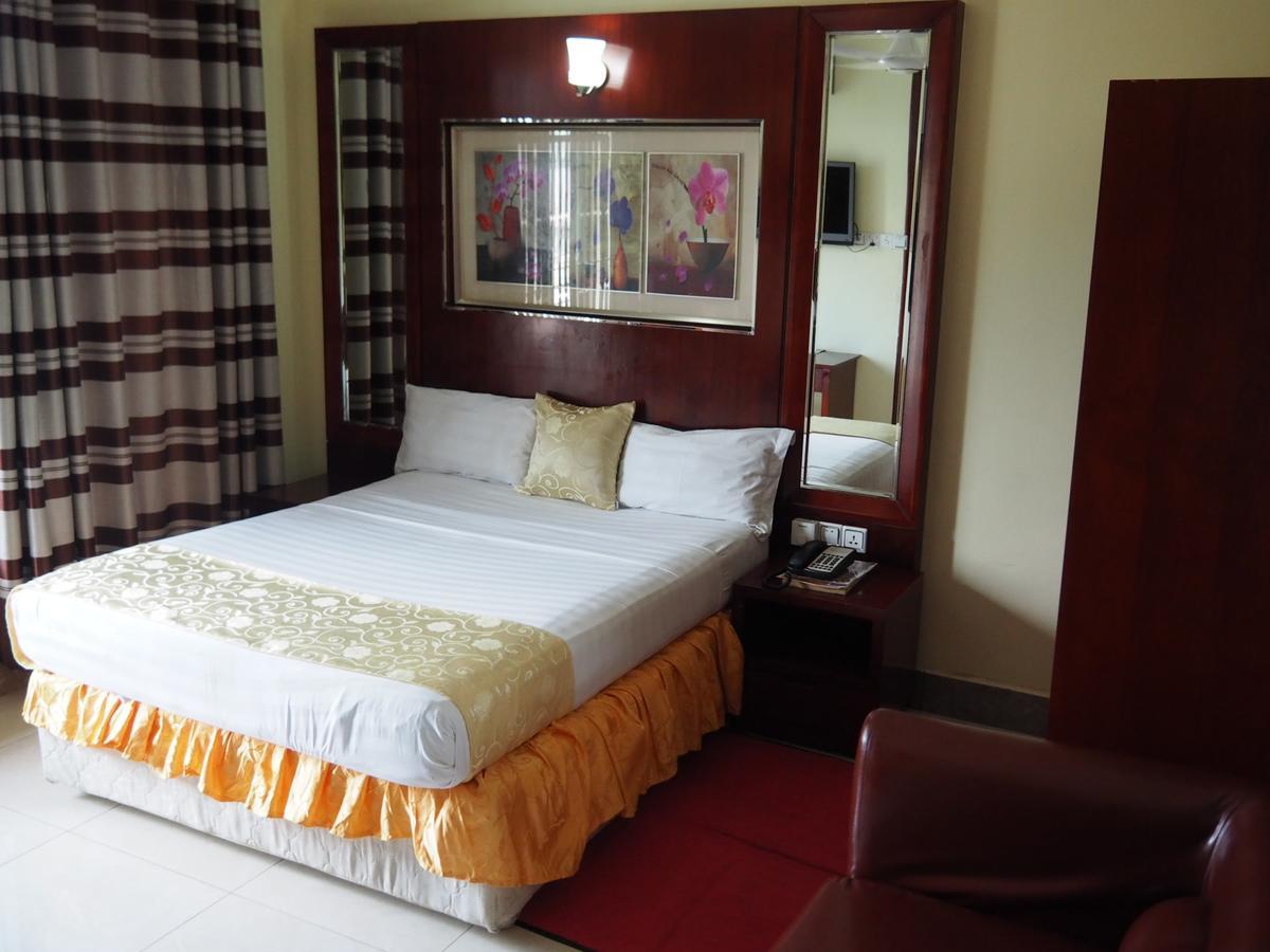 Donsuite Hotel Daressalam Exterior foto