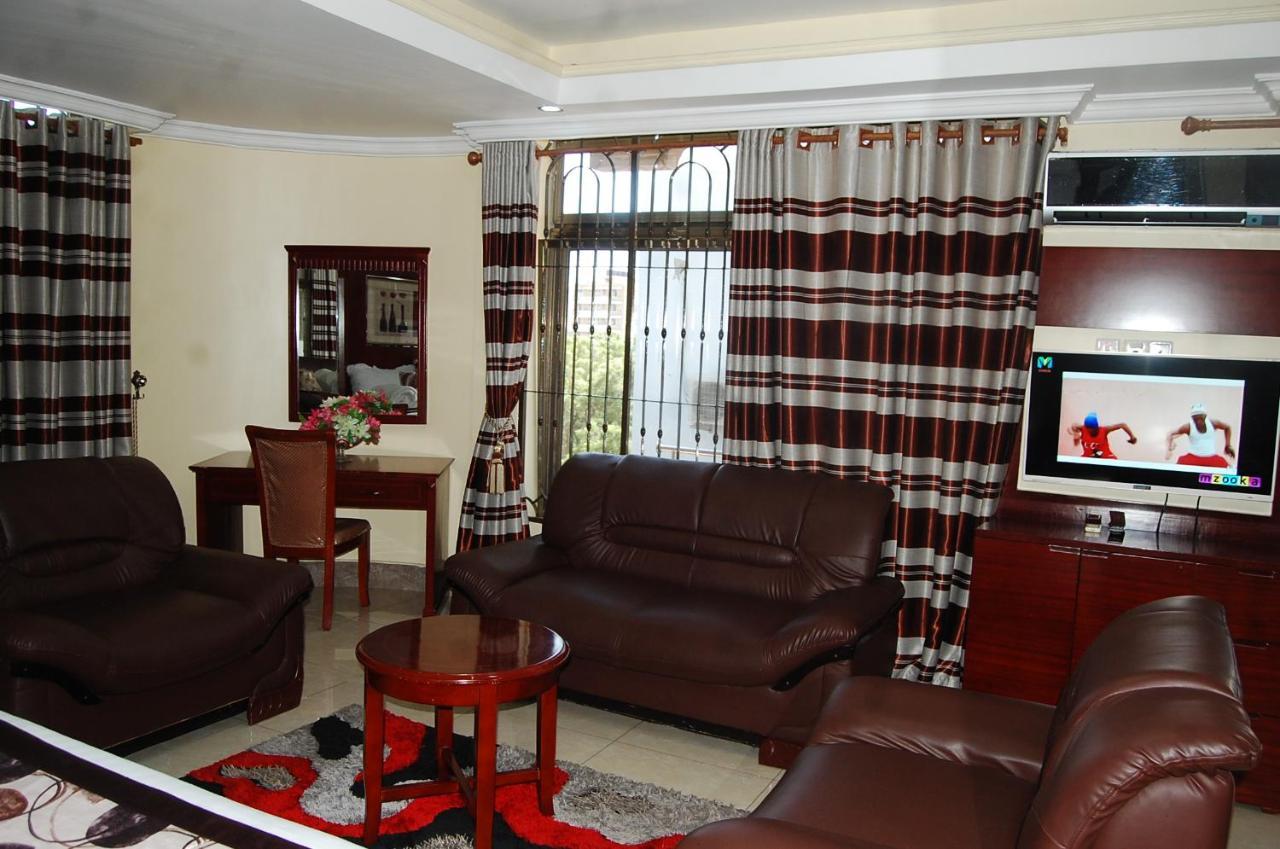 Donsuite Hotel Daressalam Exterior foto