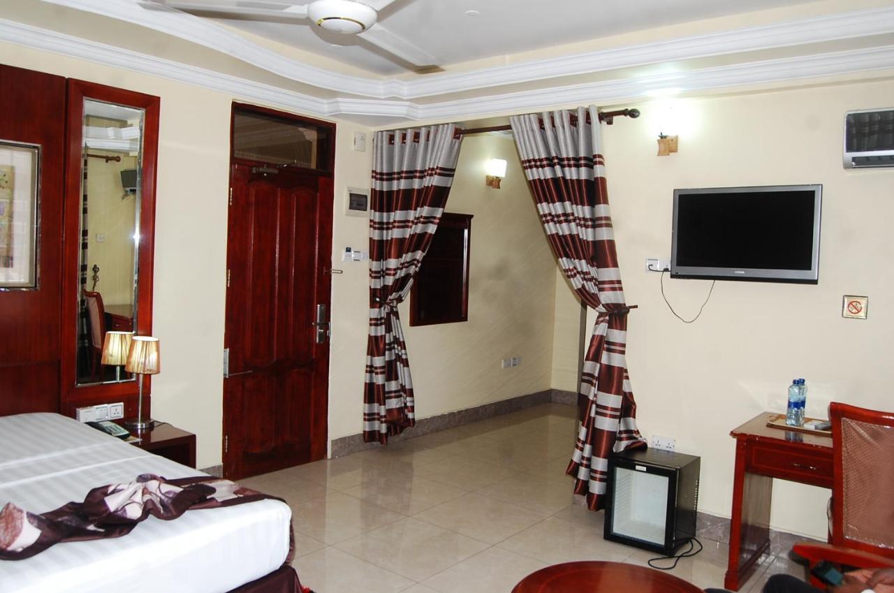 Donsuite Hotel Daressalam Exterior foto