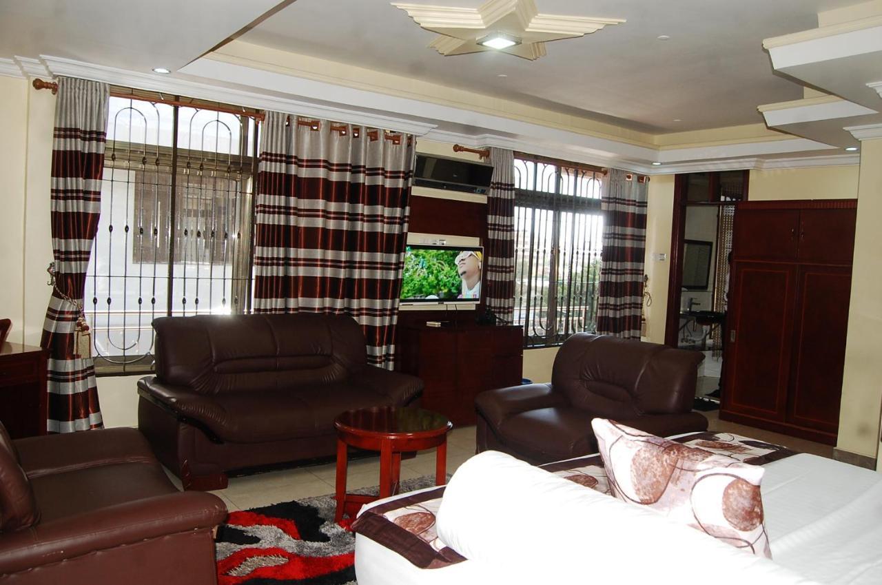 Donsuite Hotel Daressalam Exterior foto