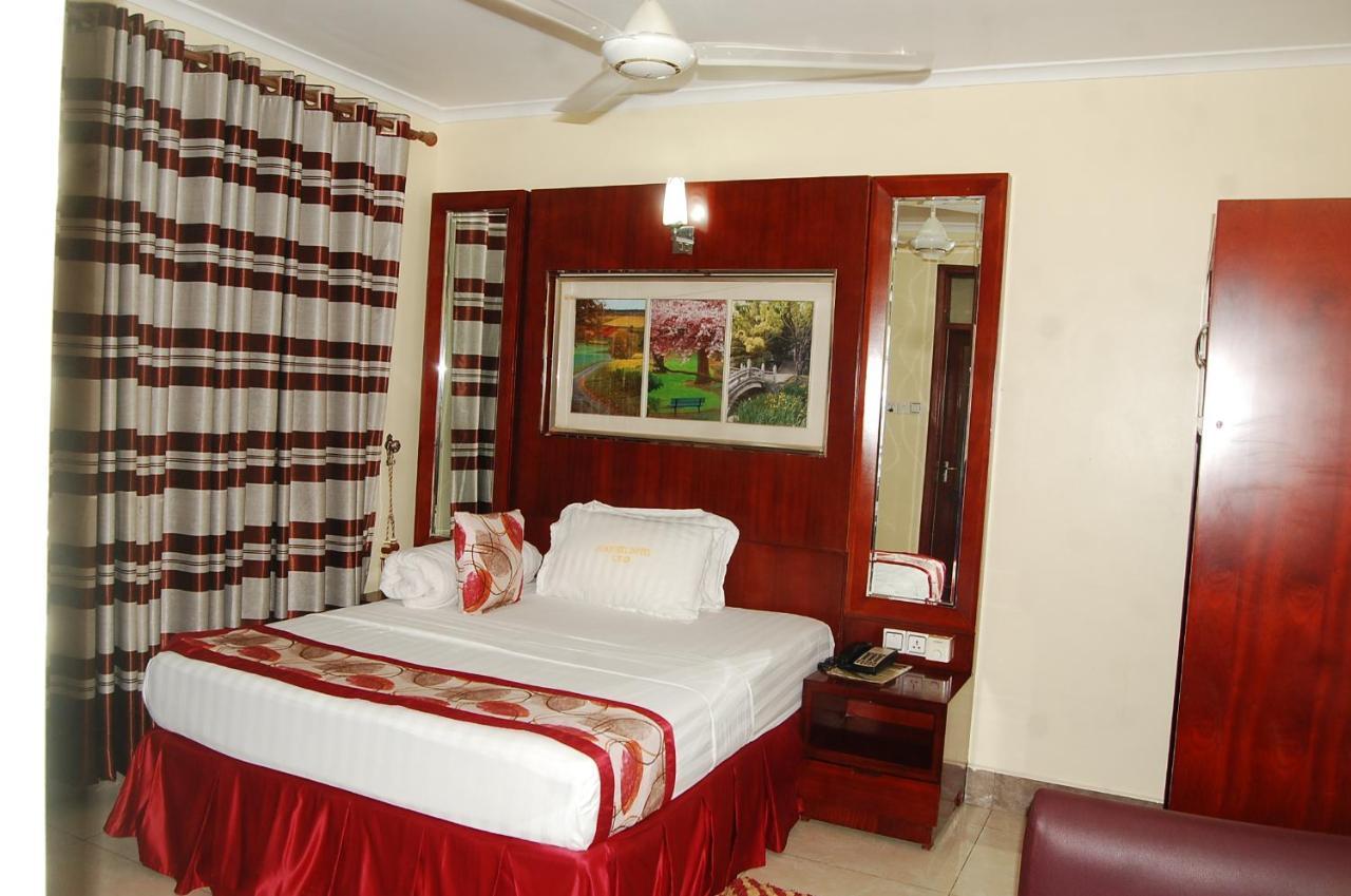 Donsuite Hotel Daressalam Exterior foto